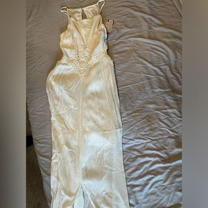 Xhilaration maxi dress